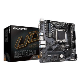 GIGABYTE B650M S2H Motherboard - AMD Ryzen 9000 Series CPUs  5+2+2 Phases VRM  up to 6400MHz DDR5 (OC)  1xPCIe 4.0 M.2  GbE LAN 